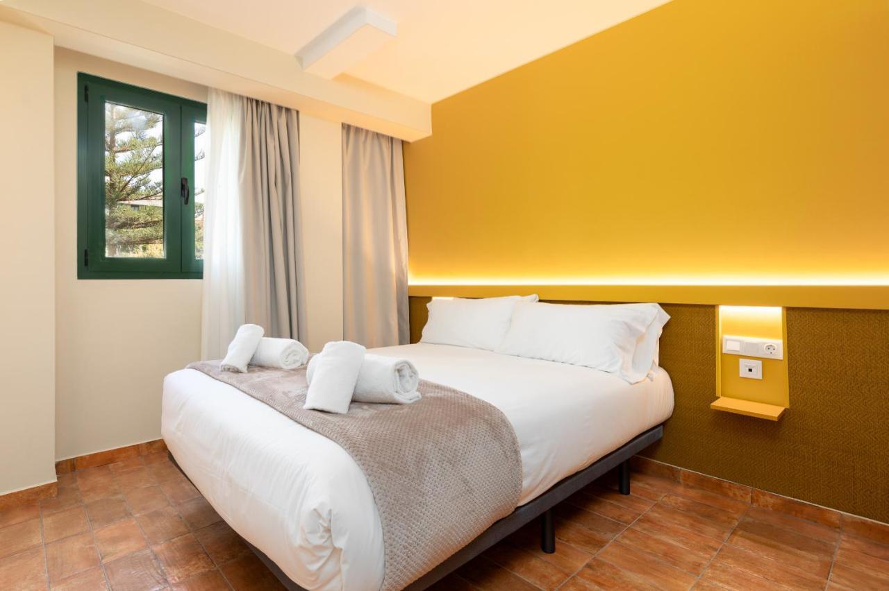 Apartamentos Las Ciencias K Valencia Luaran gambar